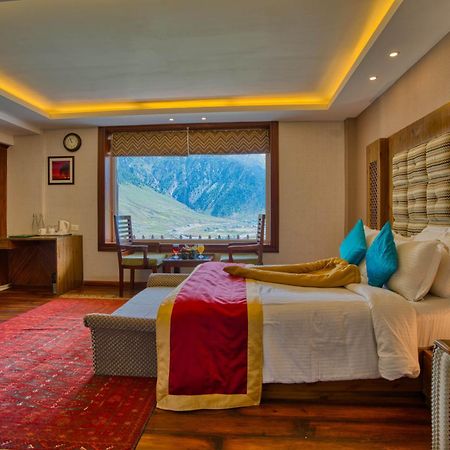 Golden Meadows Hotels & Resorts Sonāmarg Екстериор снимка